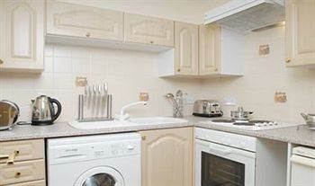 Edinburgh Aparthotel Apart-hotel 4*